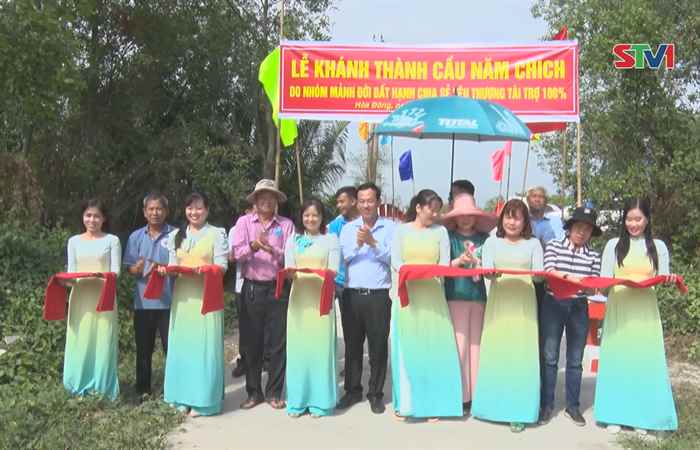 Vĩnh Châu khánh thành cầu giao thông nông thôn ở xã Hòa Đông